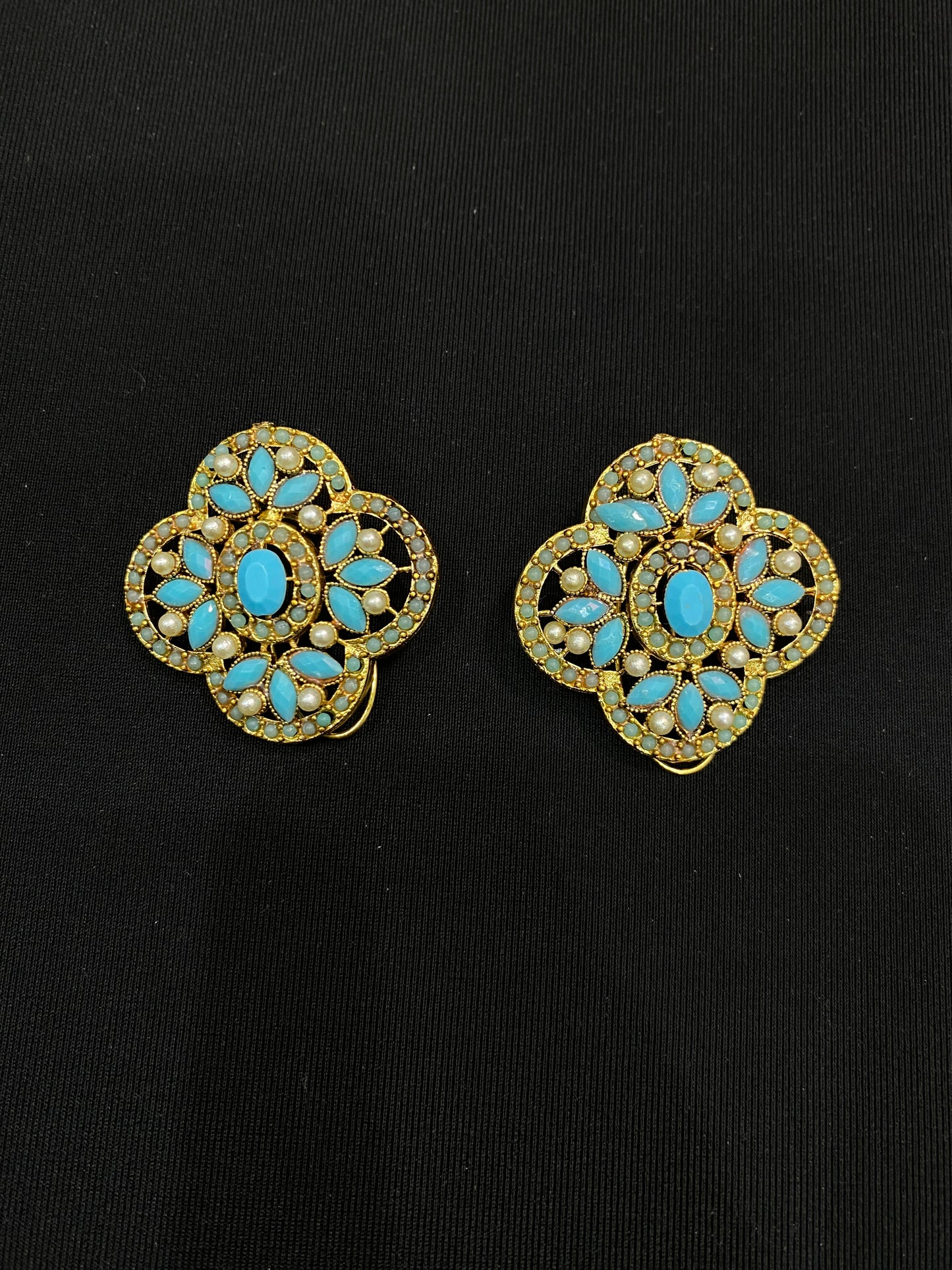 CUBIC CUT EARRINGS