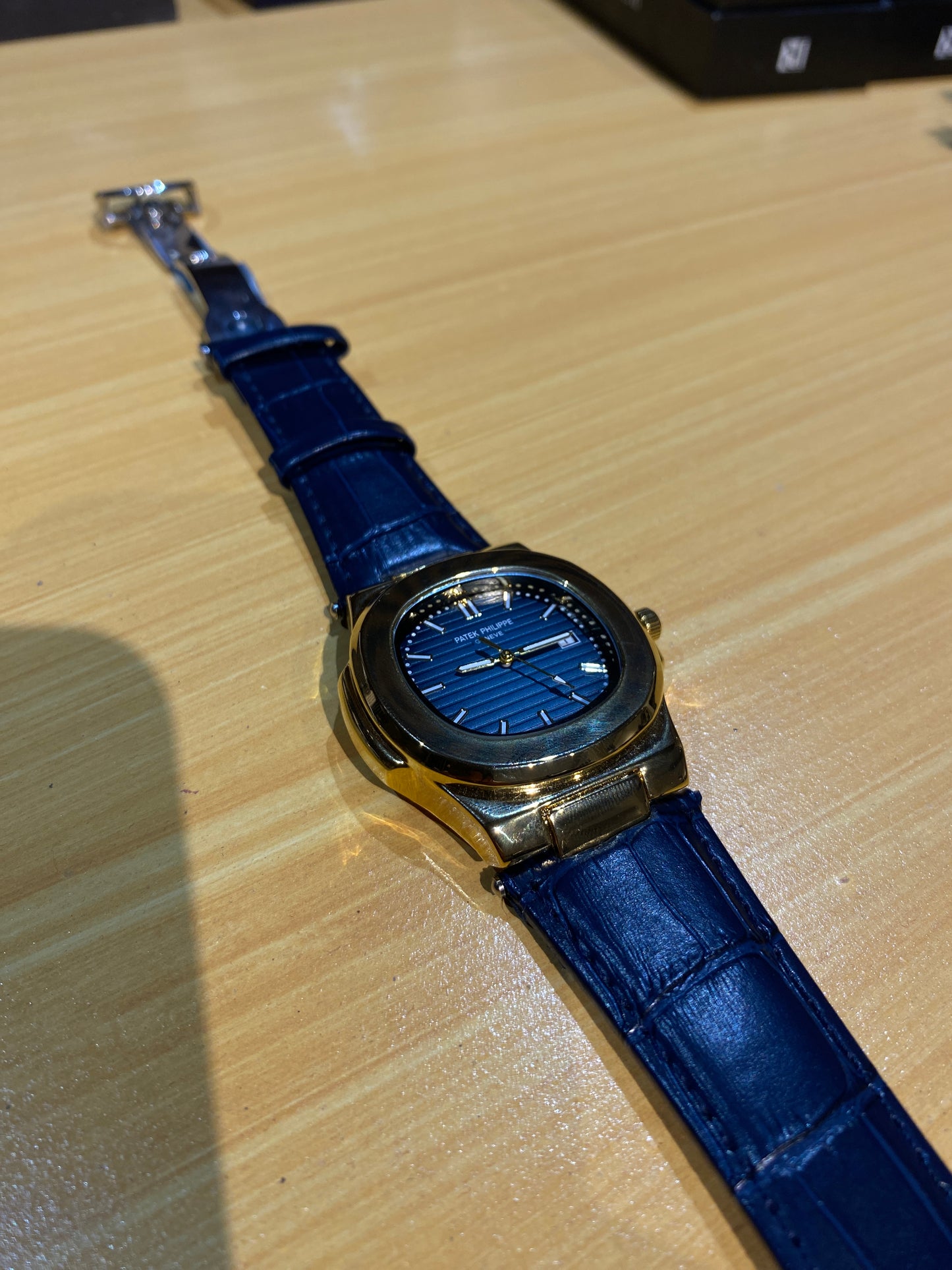 PATEK PHLIPPE GENEVE (GOLD BLUE DIAL)