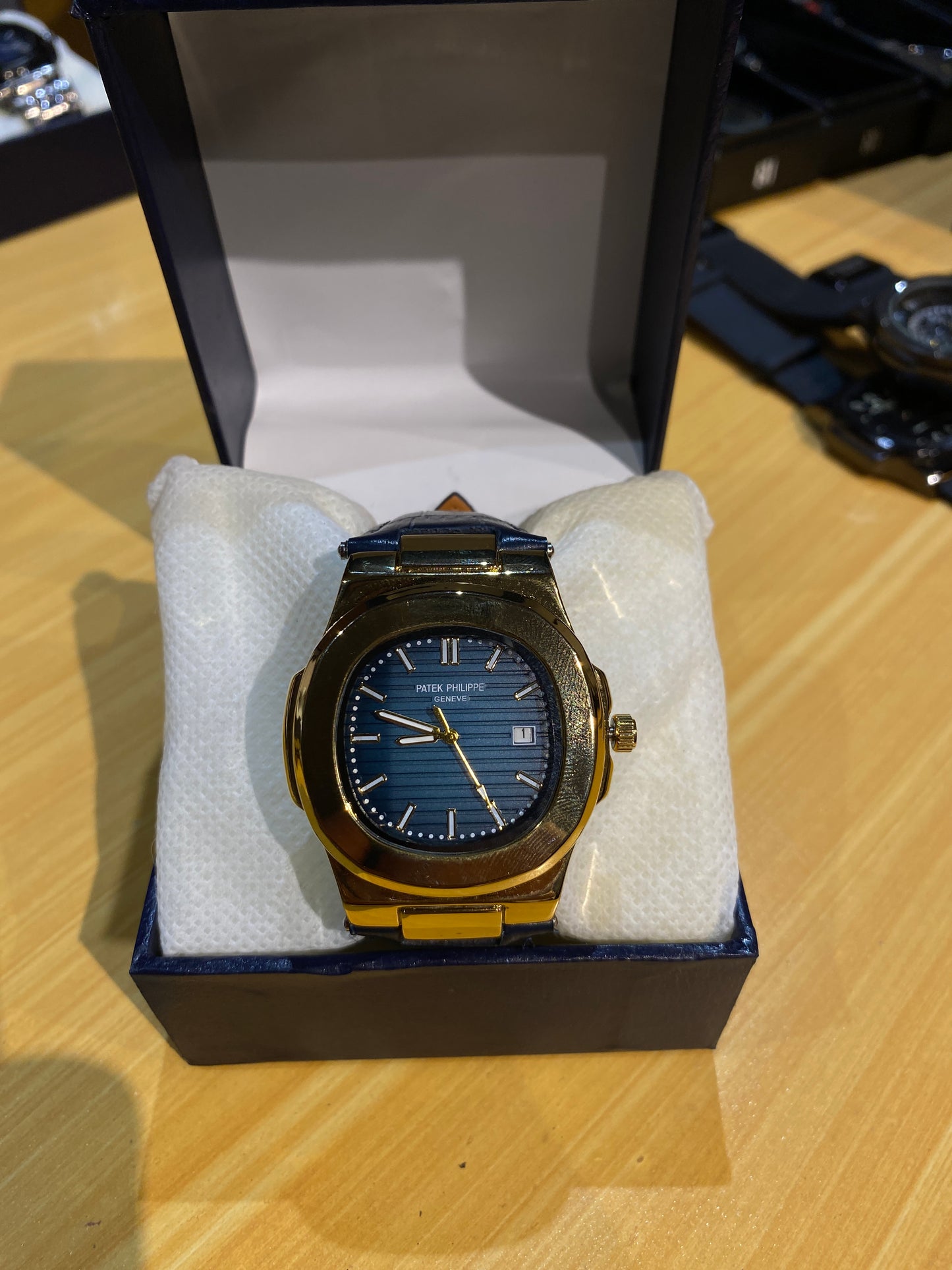 PATEK PHLIPPE GENEVE (GOLD BLUE DIAL)