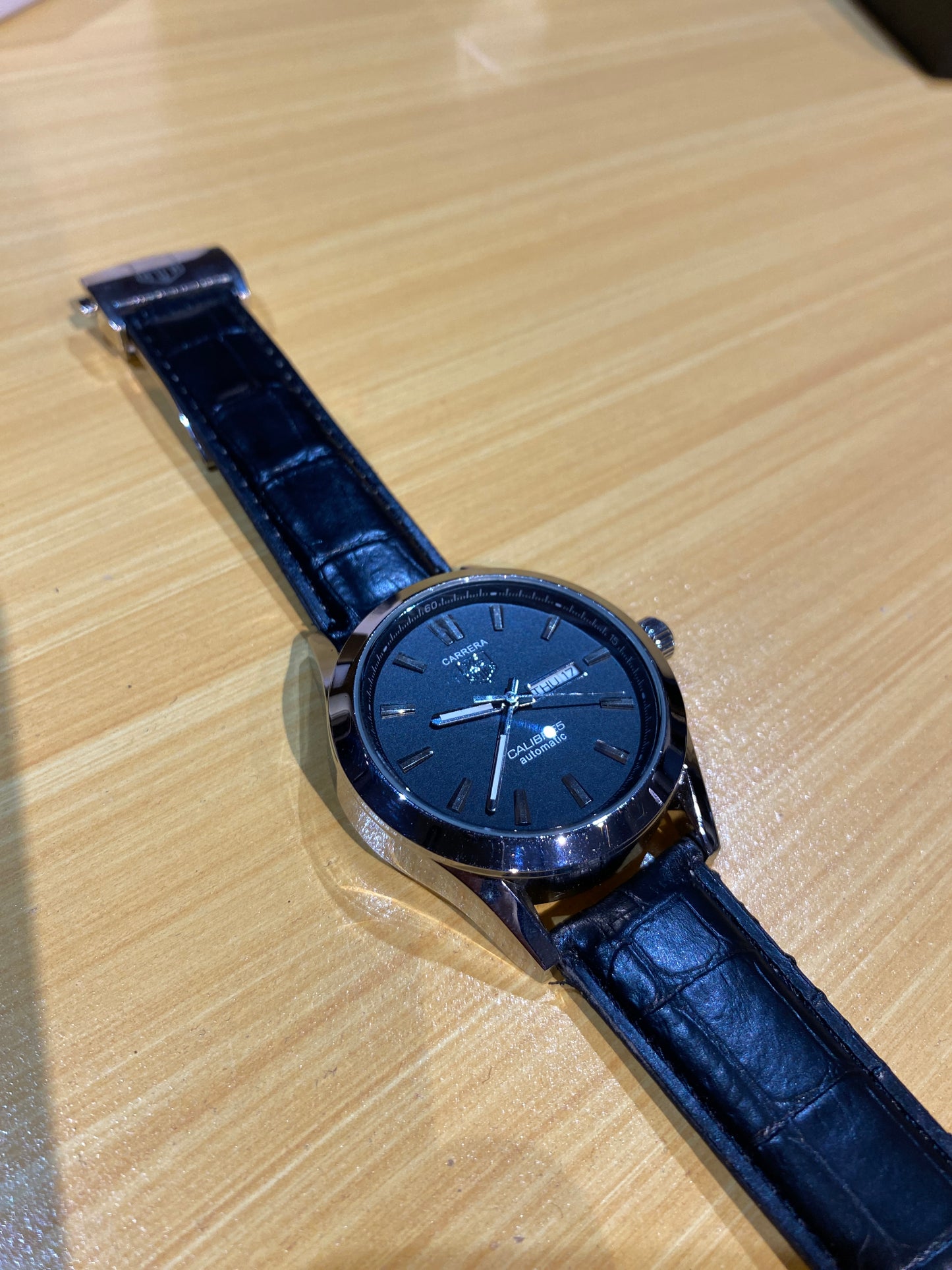 TAG HEUER CARRERA