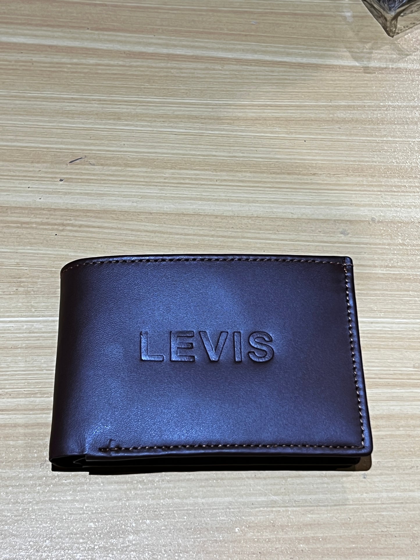 LEVI'S LEATHER WALLET