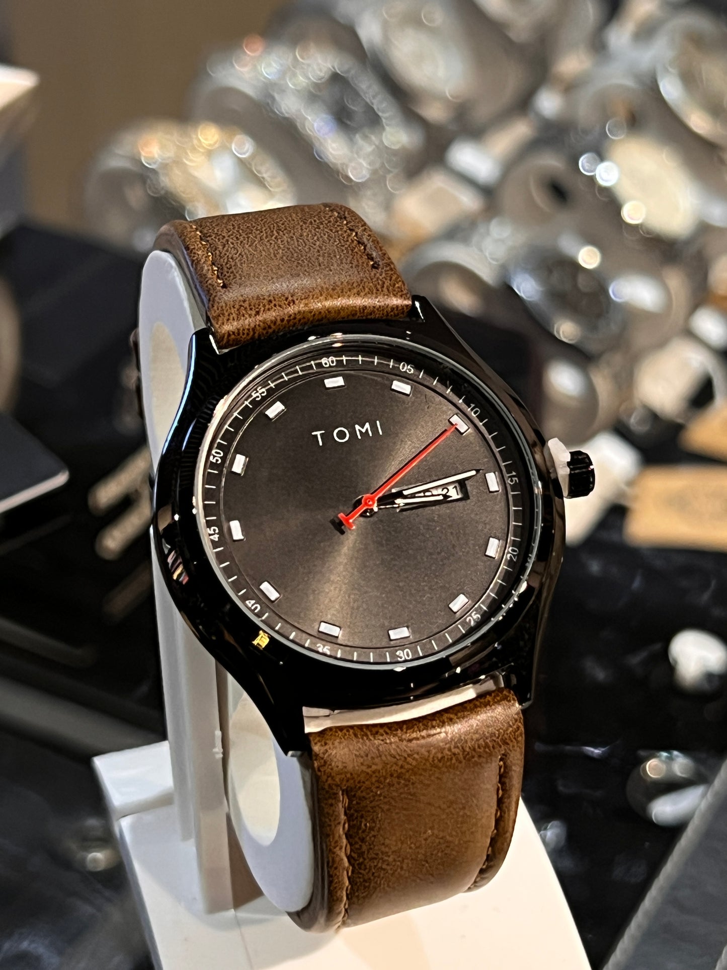TOMI LEATHER STRAPS