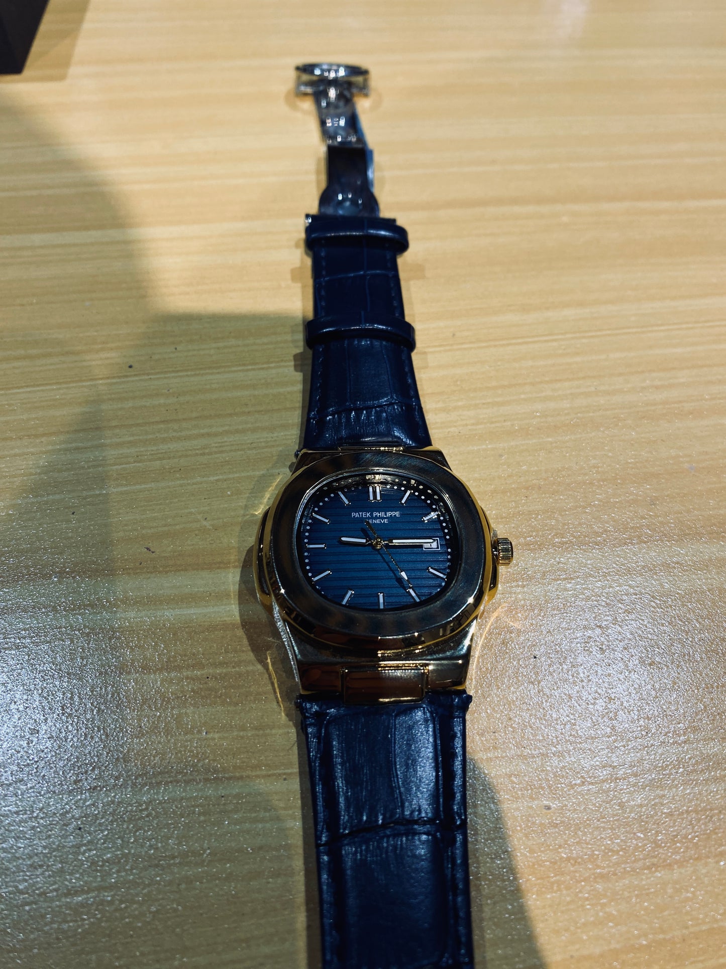 PATEK PHLIPPE GENEVE (GOLD BLUE DIAL)