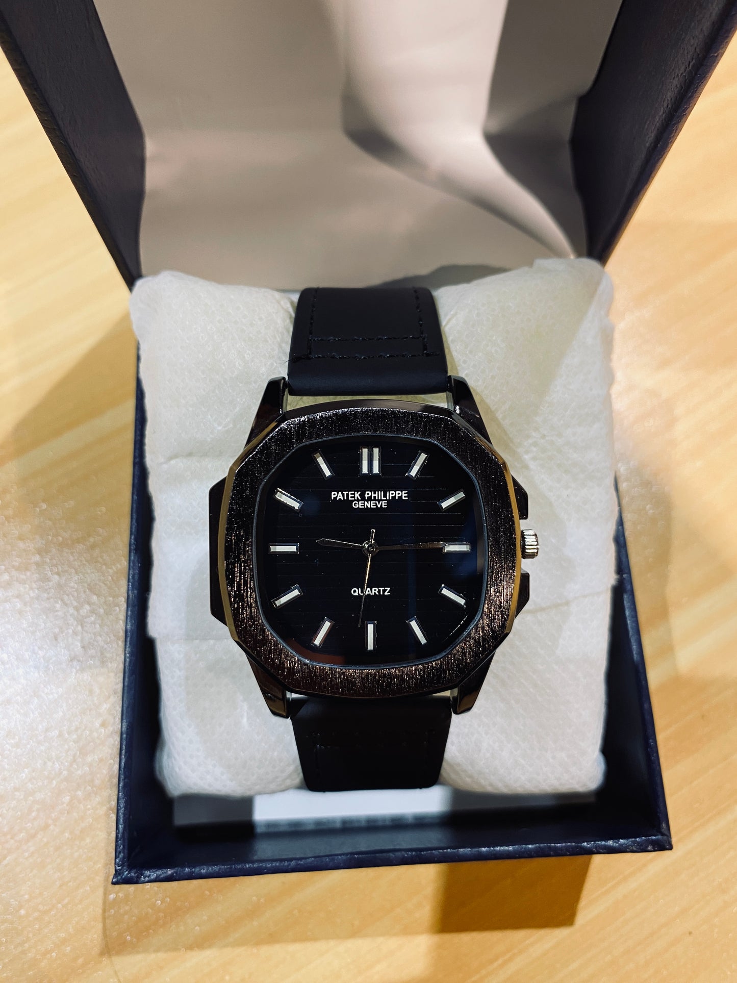 PATEK PHLIPPE GENEVE (BLACK)