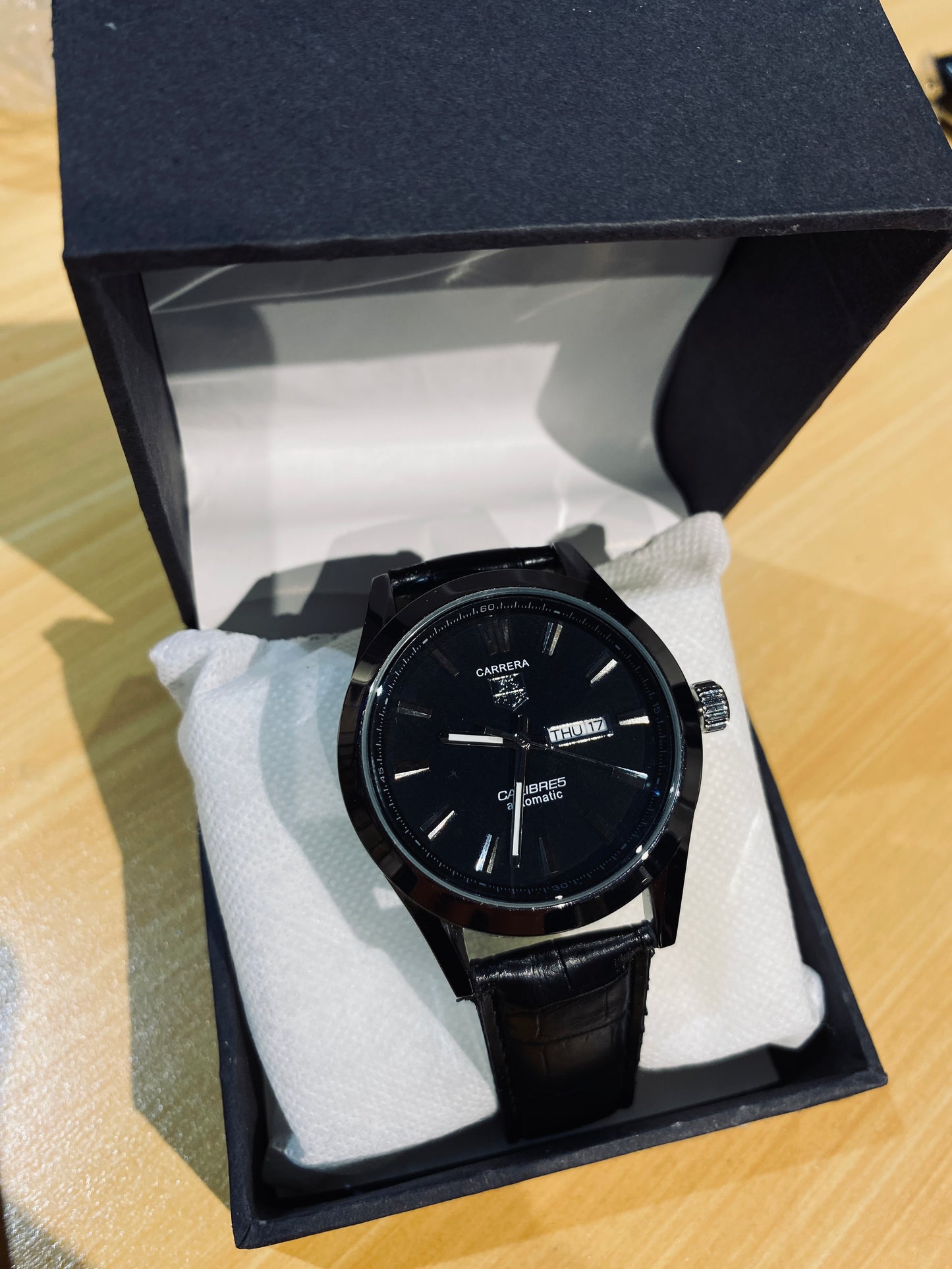 TAG HEUER CARRERA