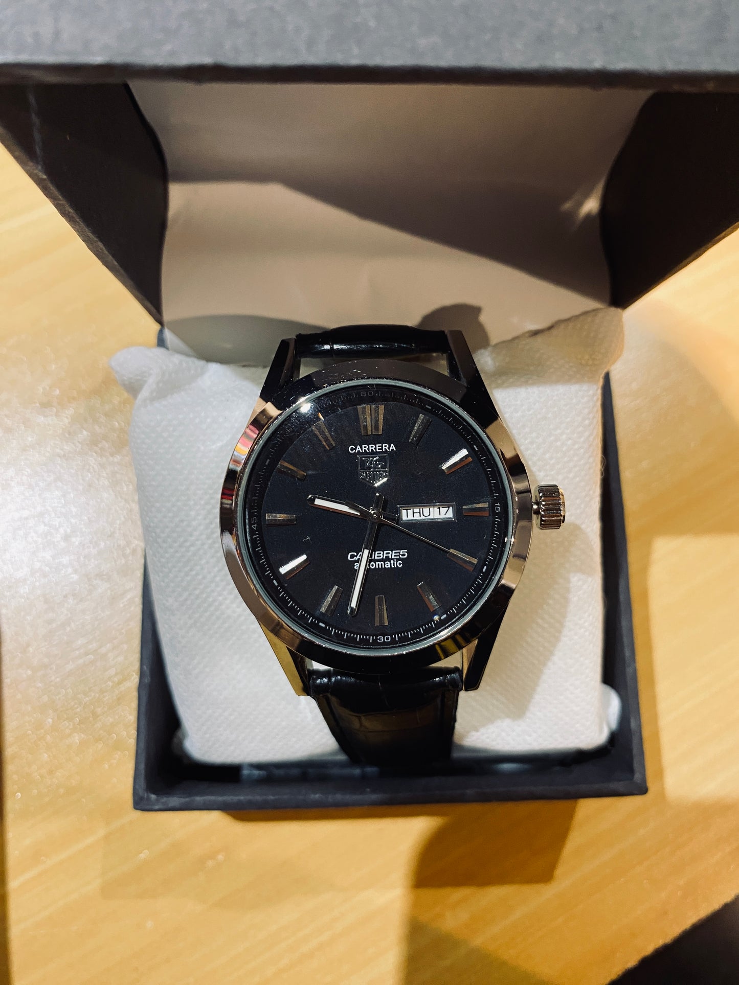 TAG HEUER CARRERA