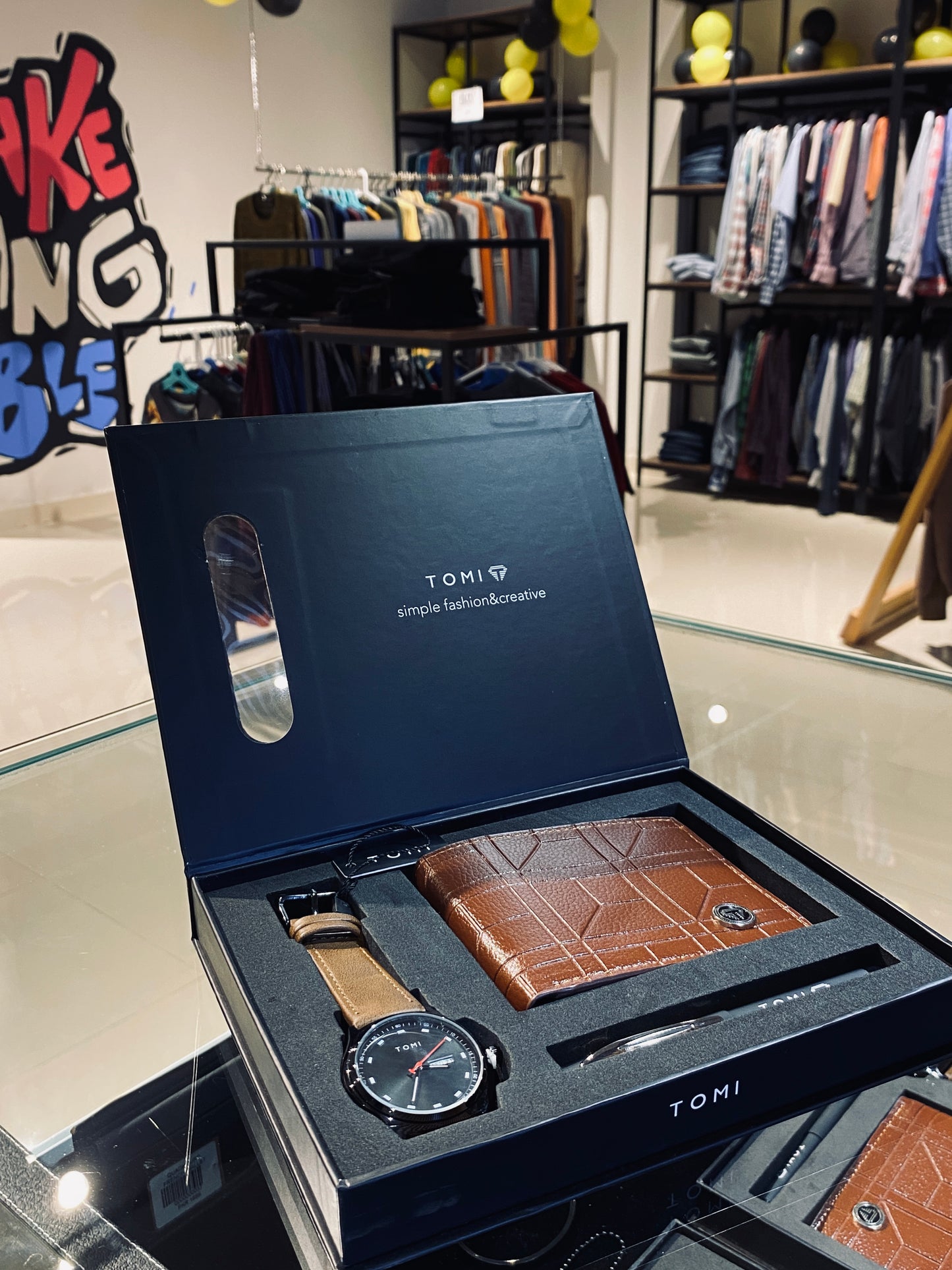 TOMI GIFTBOX
