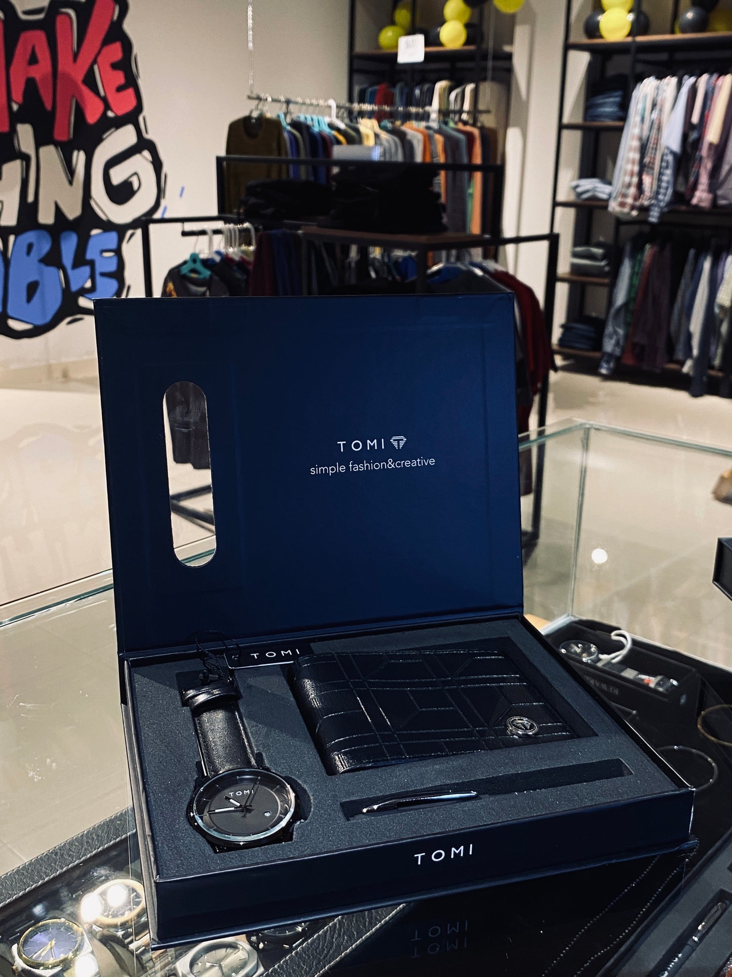TOMI GIFTBOX