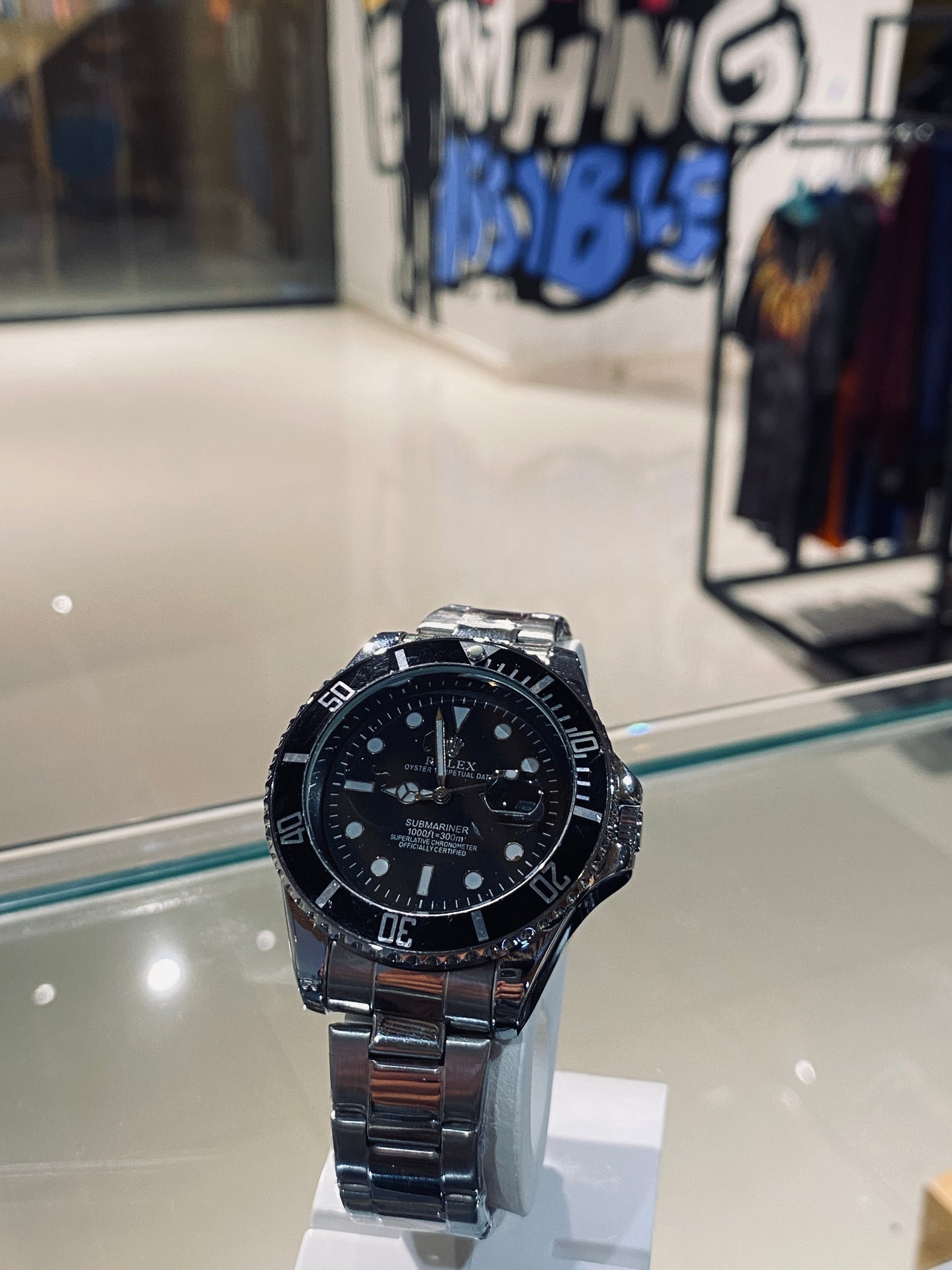 ROLEX (SILVER BLACK DIAL)